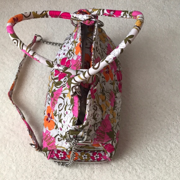 Vera Bradley handbag.  NWOT - Picture 2 of 5